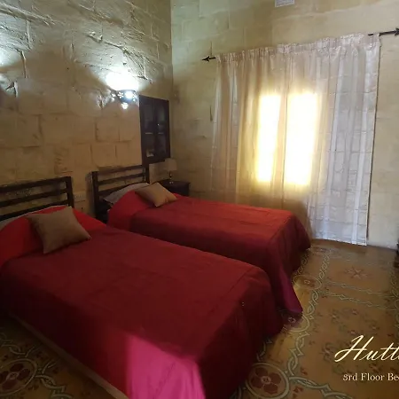 Ta' Lonza Farmhouse
